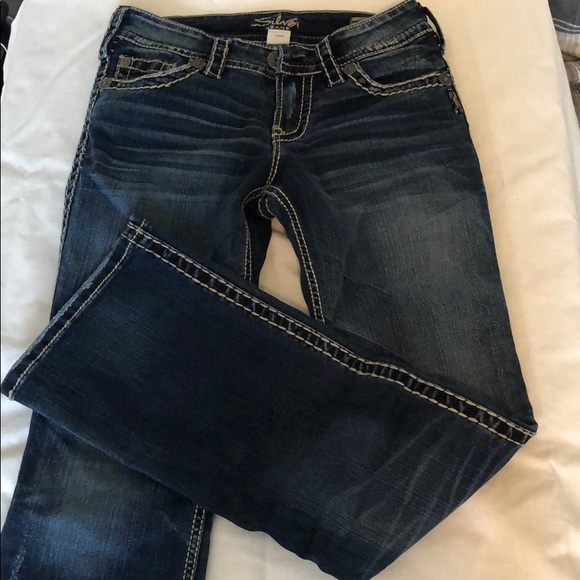 Silver Jeans - Picture 2 of 6